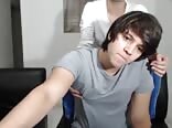 Diversión en webcam en vivo con amigos gay
