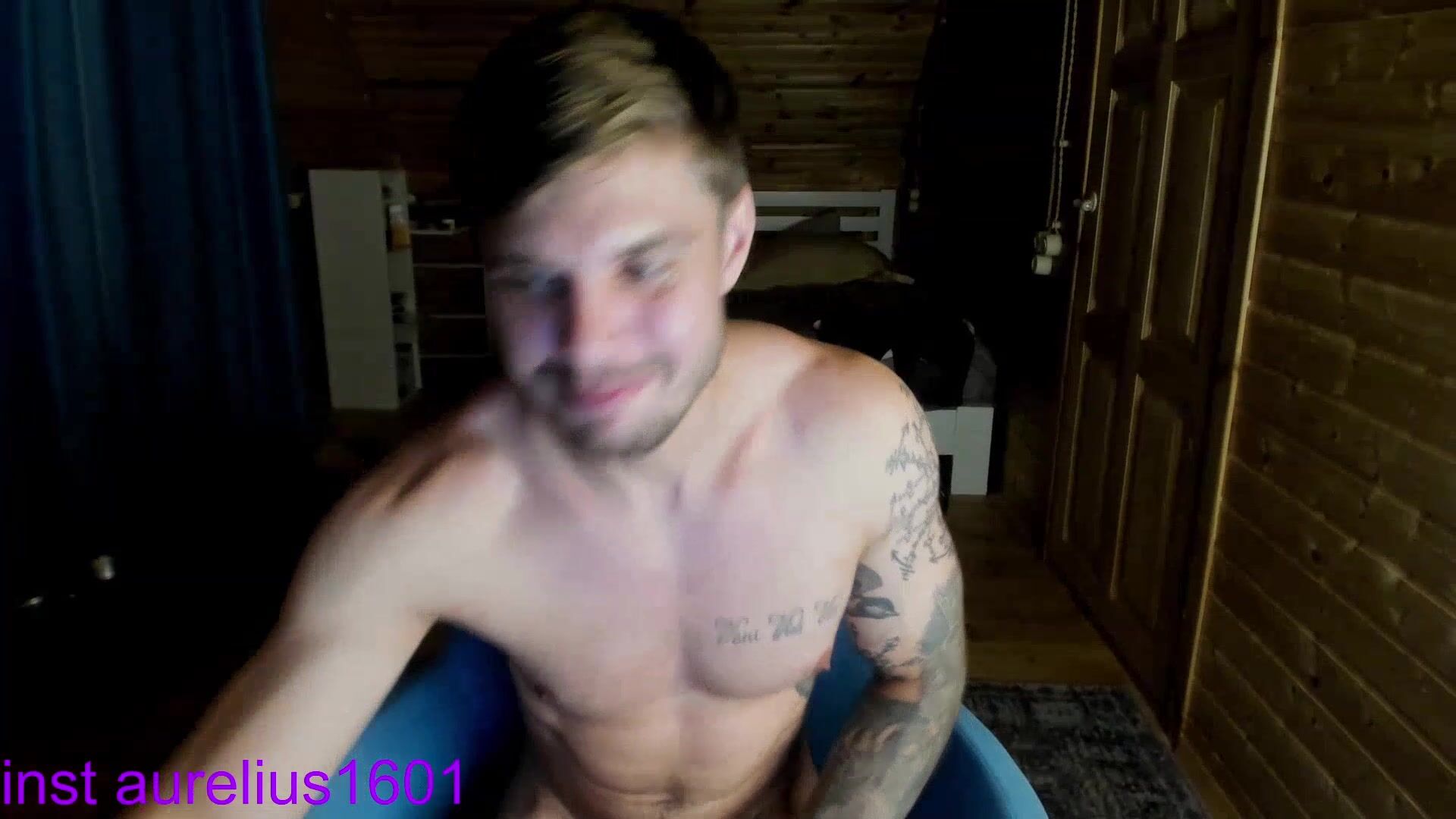 Webcam model jerking off no cumshot