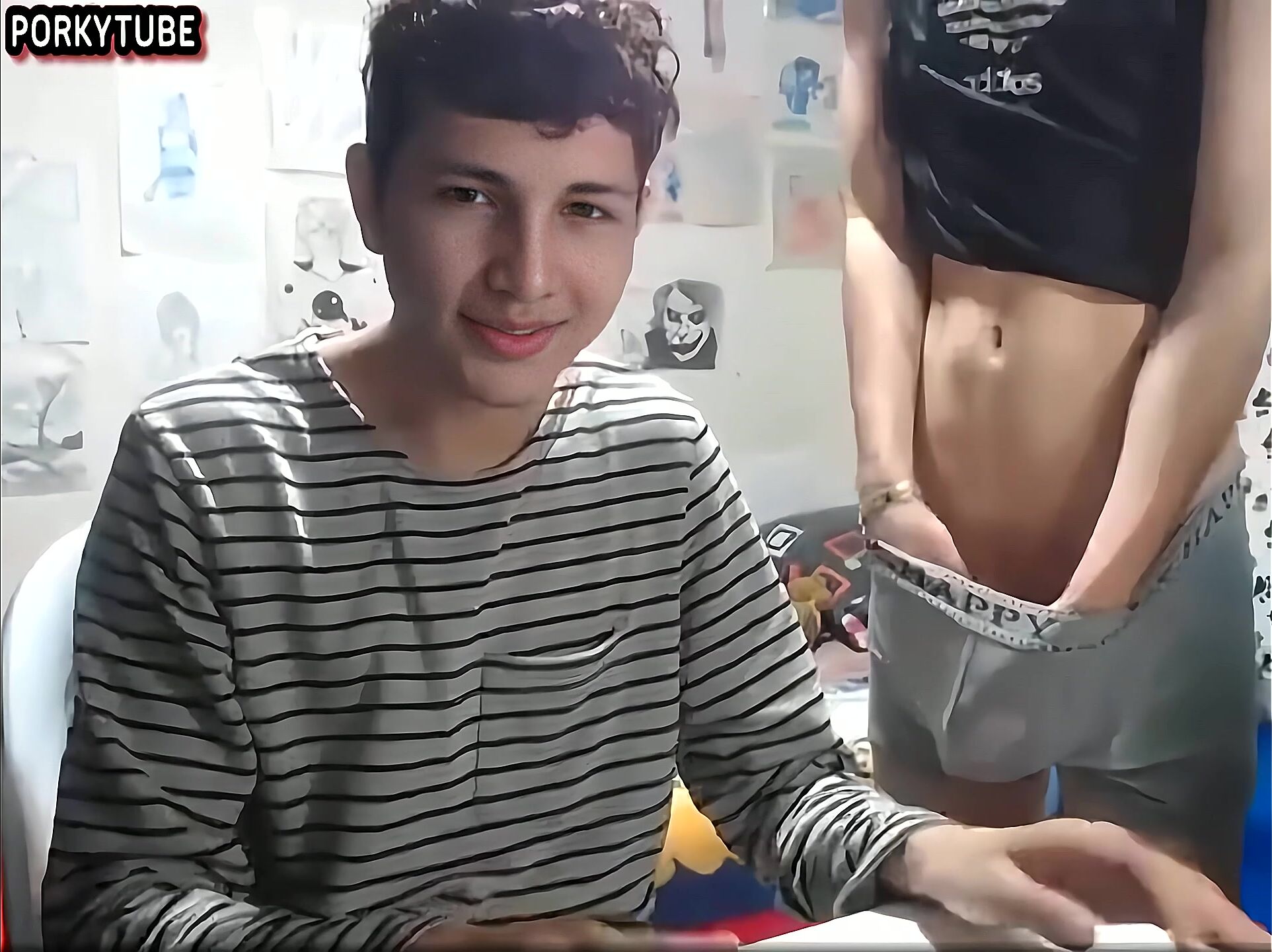 Chicos de webcam ia follan sin condón
