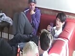 почему видео гей-оргий сводят парней с ума