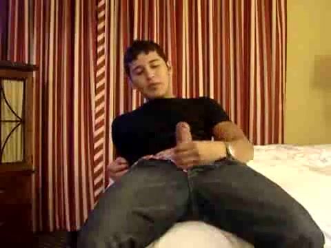 Whip it weekend: twink daddy muscle bareback cock action