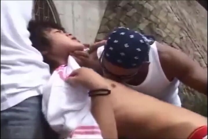户外小鲜肉的强奸