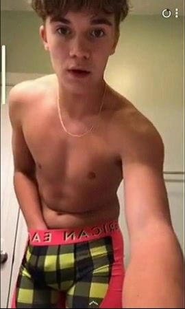 Young amateur college twink jerking off