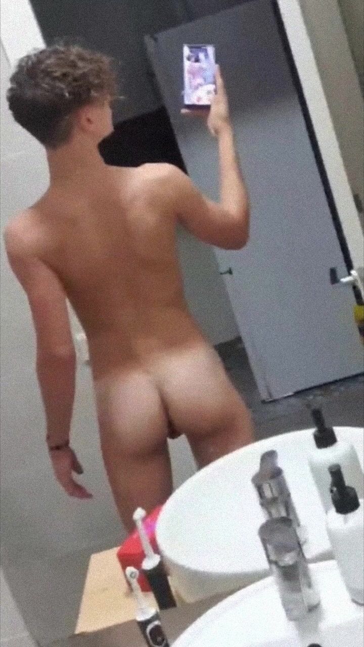 Young ass dancing twink gay porn tube