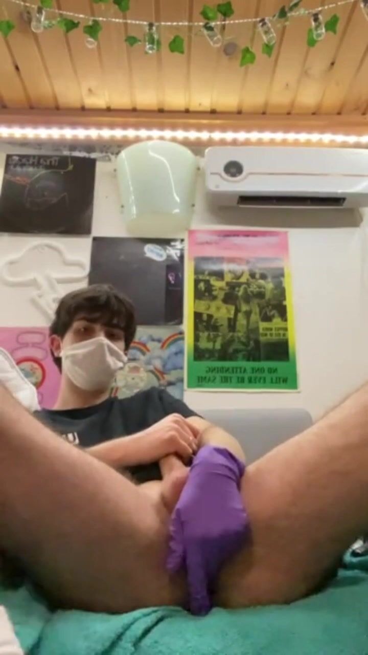 Young bear try new didlo - 10-21-25