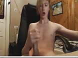 Jovencitos en cámara se corren duro en webcam gay