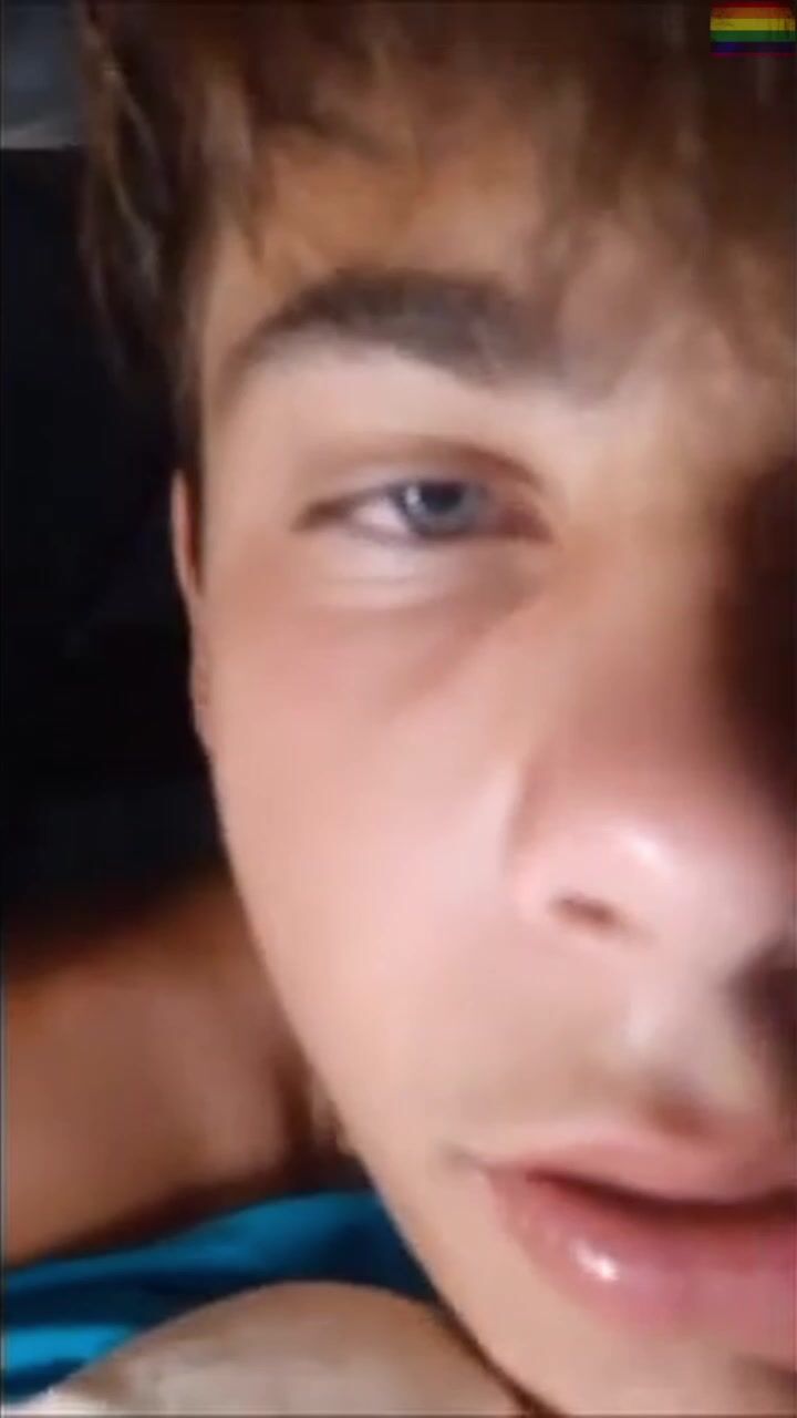 Young twink in the tent gay porn videos